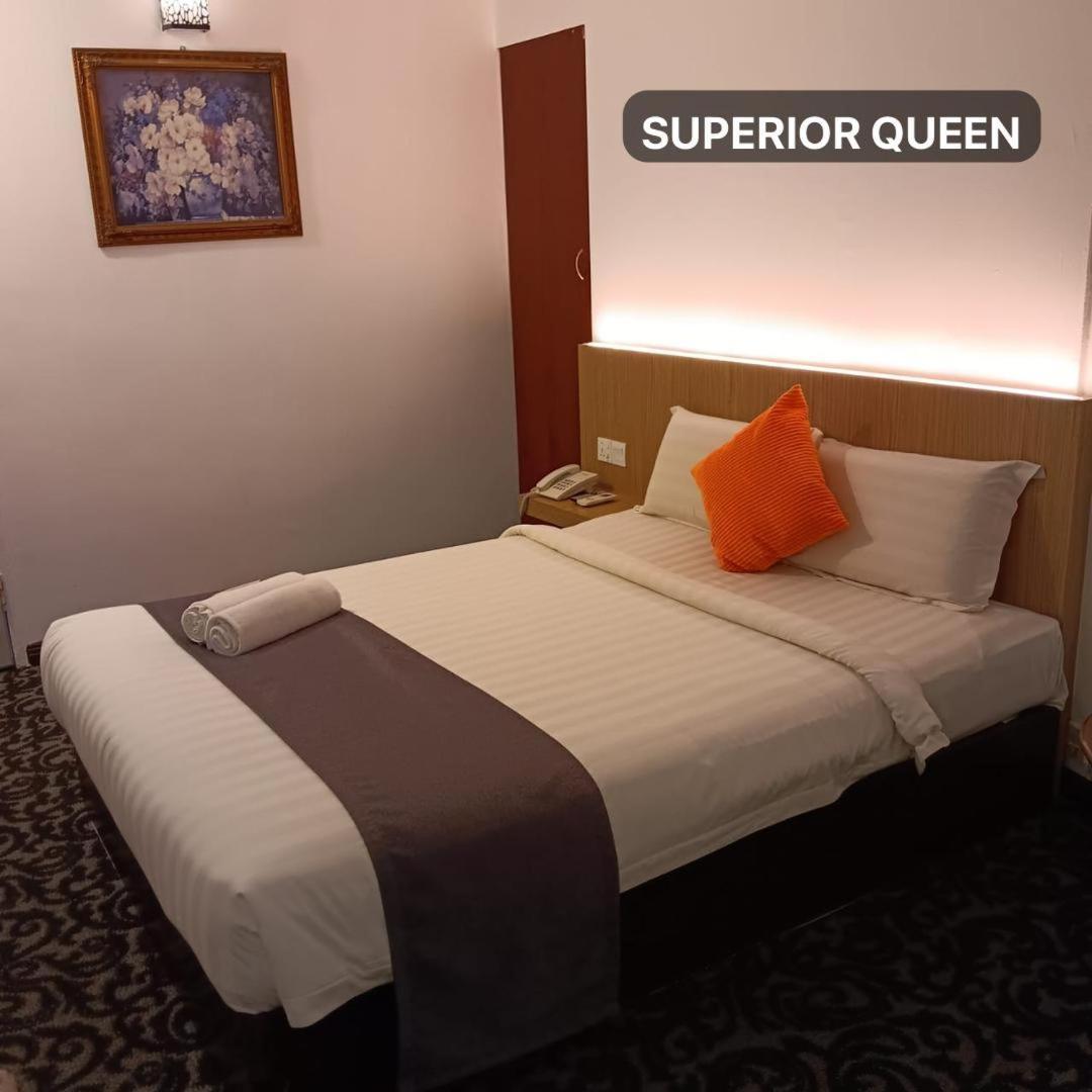 Go Lodge Hotel Kuantan Exterior photo